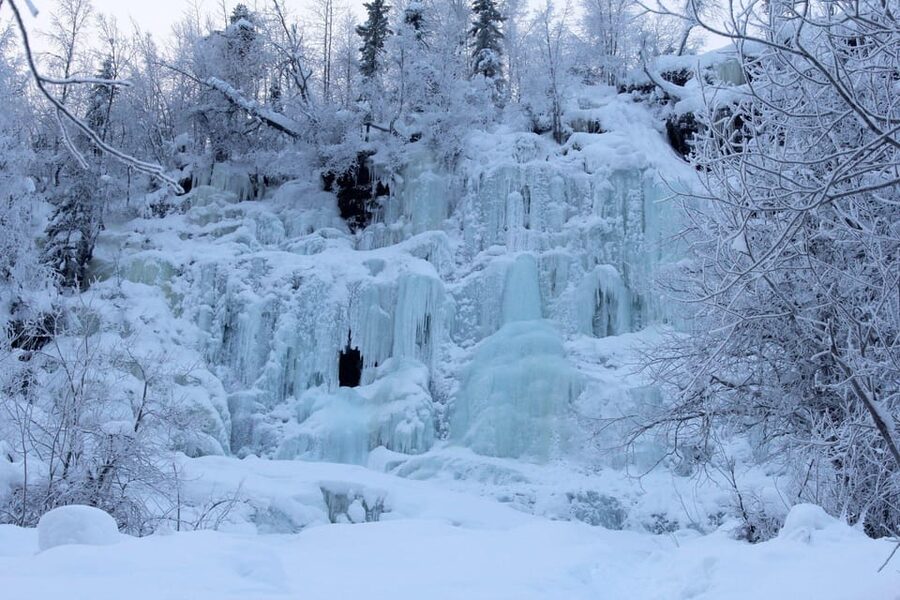 Rovaniemi: Korouoma Canyon Frozen Waterfalls Guided Hike - The Guided Hike: Slow Steps, Big Payoff