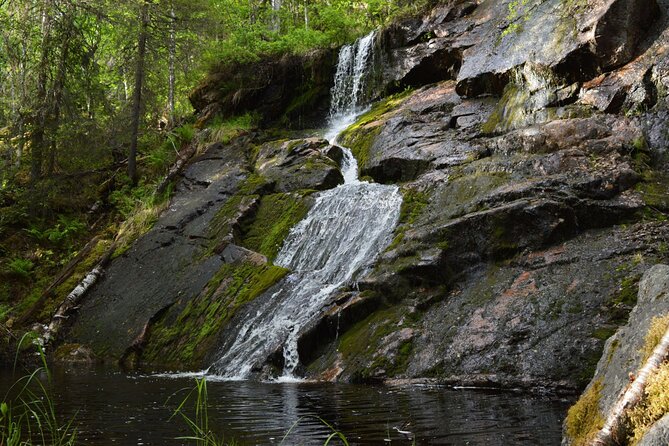 Rovaniemi Korouoma Canyon Hike and Barbecue Experience - Barbecue at the end: why the warm meal matters
