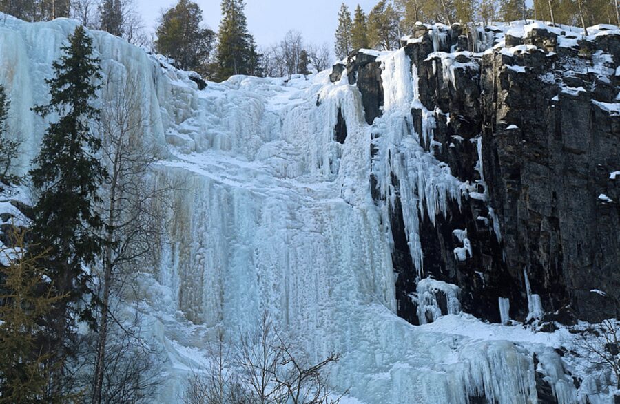 Rovaniemi: Korouoma Frozen Waterfalls Hike & Hot BBQ Lunch - Key highlights worth your attention