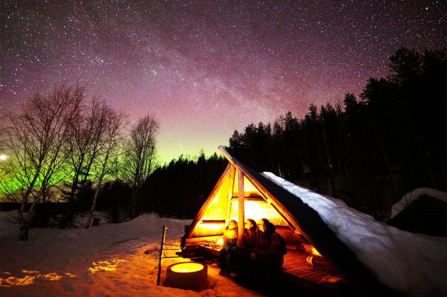Rovaniemi: Lapland Northern Lights Tour with BBQ - Aurora Hunting Starts With Where You Meet