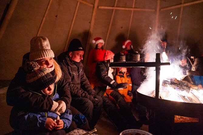 Rovaniemi: Meet Santa Claus & Northern Lights Experience - Winter Tips That Make the Whole Evening Better