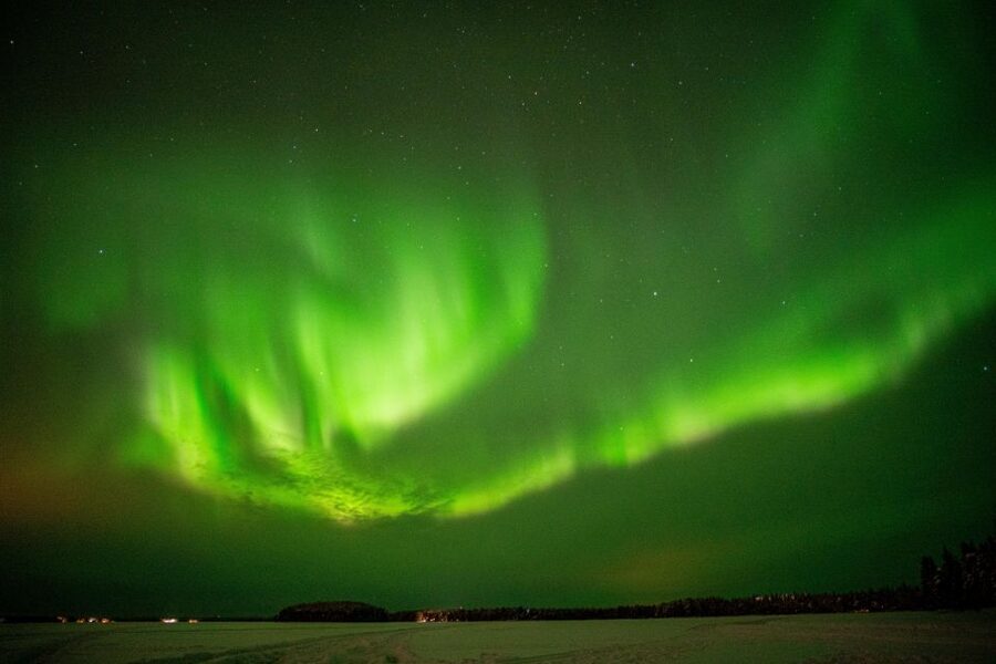 Rovaniemi: Night Sky lappish Barbecue - The moment the fire lights: warm campfire viewing under Lapland skies