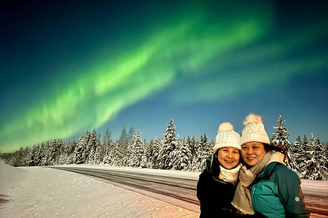 Rovaniemi: Northern Lights Group Tour - Guaranteed View - The Aurora Chase Itself: Live Forecasting and Up to 400 km Out