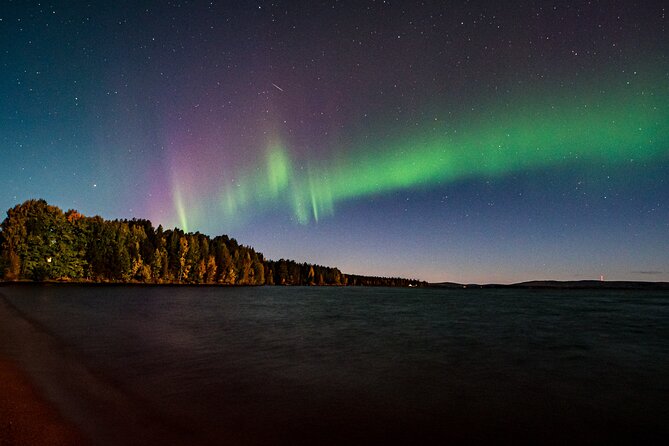 Rovaniemi: Northern Lights Hunting and Photography Tour - Warm Snacks, Hot Drinks, and Why Comfort Helps Your Photos