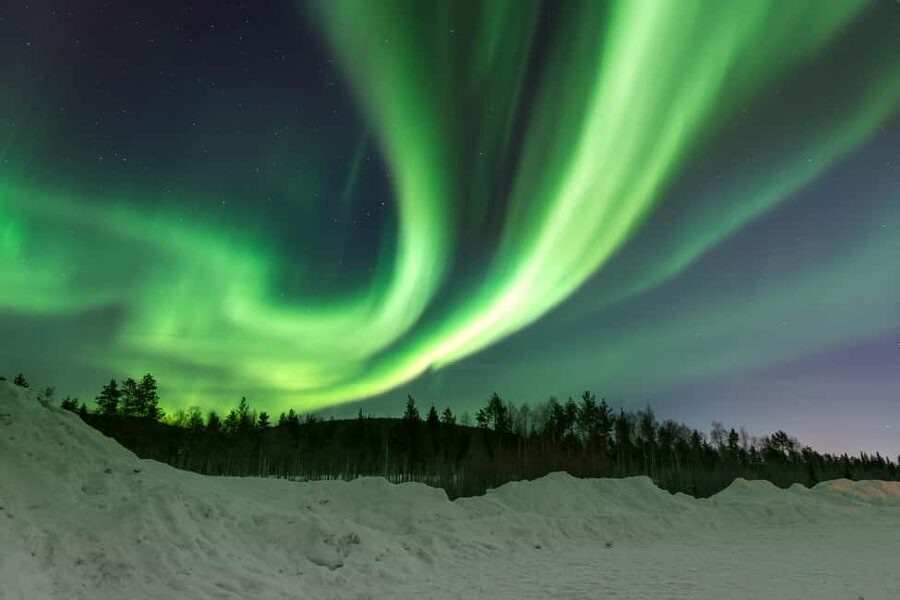 Rovaniemi: Northern Lights Photo Tour | Money-Back Guarantee - City-Center Meeting Point and Why the 4-Hour Duration Can Feel Longer
