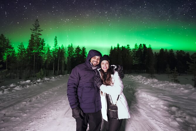 Rovaniemi: Northern Lights Pro Guaranteed - Unlimited (PRIVATE) - Warm breaks and real food: reindeer sausages, campfire cookies, and hot drinks