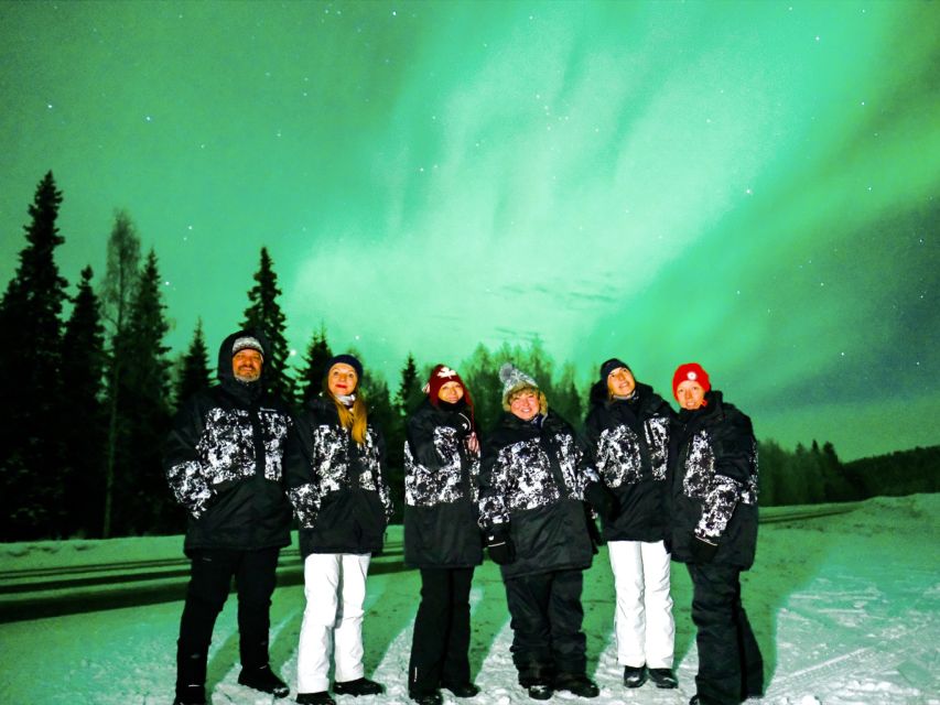 Rovaniemi: Northern Lights Tour with Guaranteed Sightings - Pickup to first viewing: how the night starts in Rovaniemi