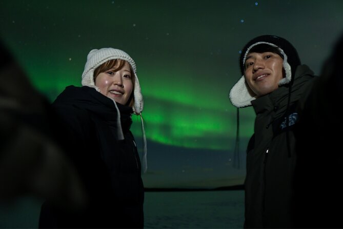 Rovaniemi Northern Lights Tour with Guaranteed Viewings - The aurora hunt itself: how guides choose stops in the dark