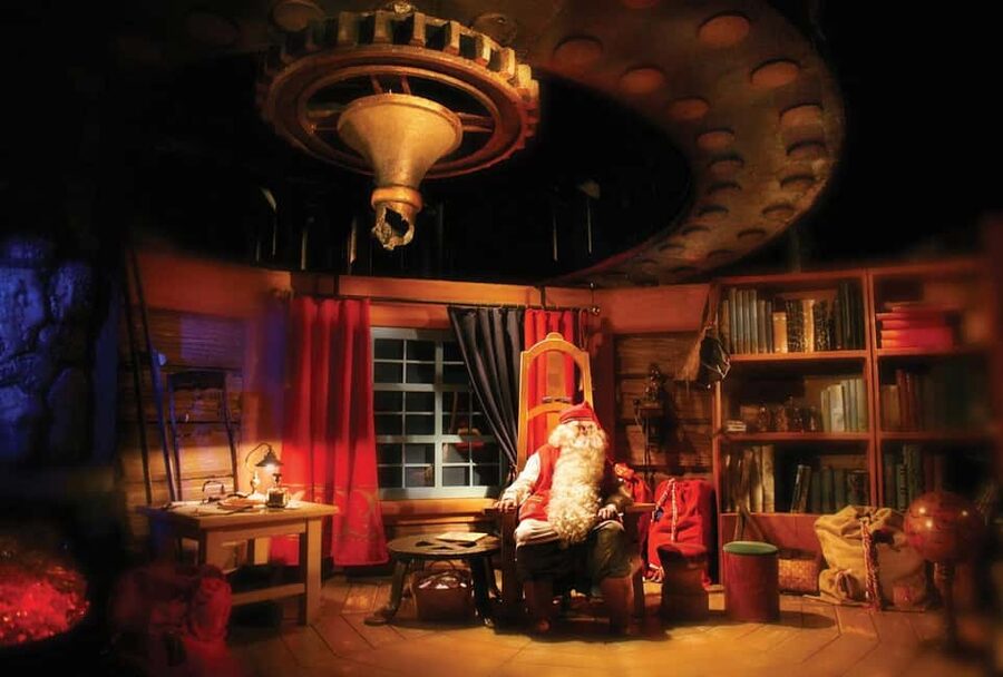 Rovaniemi: Reindeer & Husky Ride with Santa Claus Village - Santa Claus Village: Explore at Your Pace, Cross the Arctic Circle, Meet Santa