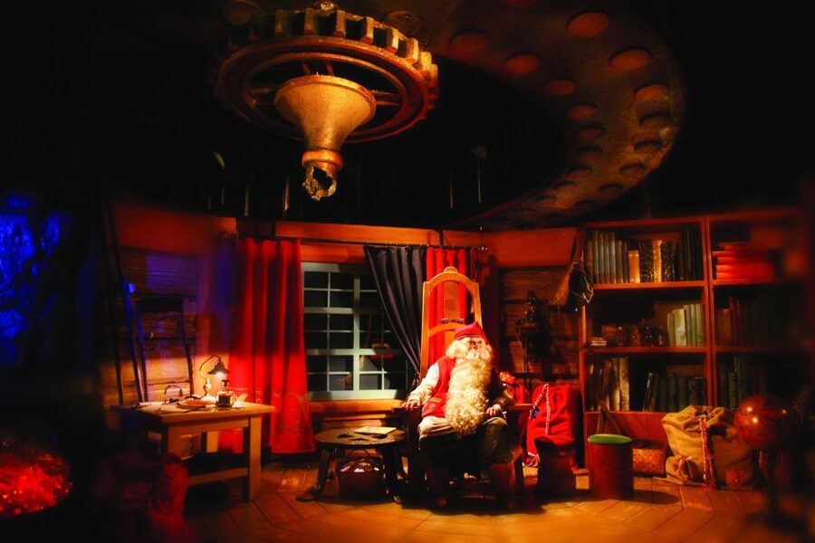 Rovaniemi: Santa Claus Village and Arctic Circle - Why Santa Claus Village Feels Like Christmas in Rovaniemi