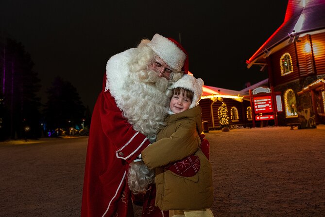 Rovaniemi Santa Claus Village Husky and Reindeer Tour VIP VAN - Getting to the Tour: Revontuli Meeting Point and VIP Van Vibes
