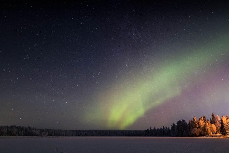 Rovaniemi: Sauna & Ice Swimming Tour with Dinner and Aurora - Fire-Side Dinner in a Wooden Cottage: The Comfort Part