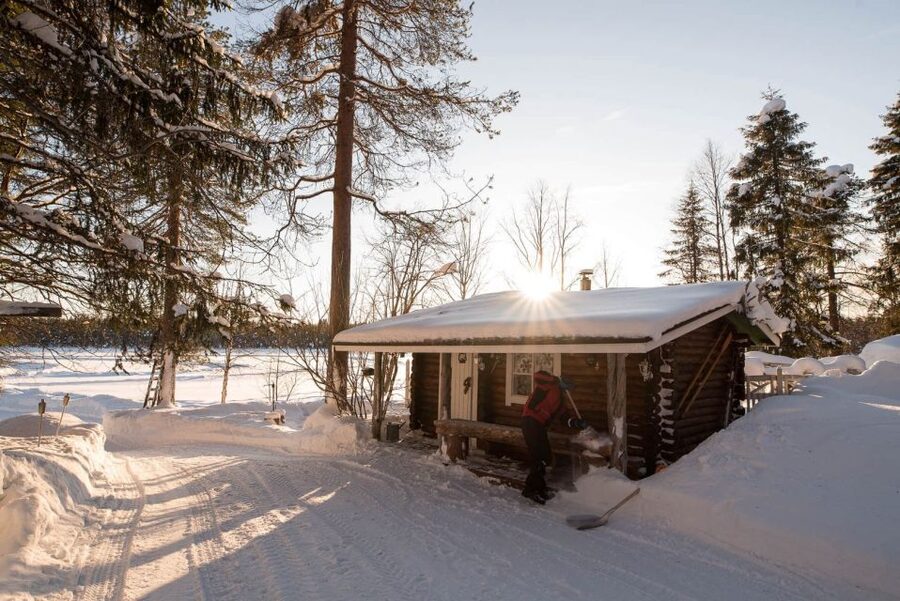 Rovaniemi: Sauna & Ice Swimming Tour with Dinner and Aurora - Who Should Book This, and Who Should Skip It
