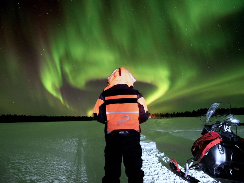 Rovaniemi: Search for Northern Lights Snowmobiling Trip - The experience flow: prep, briefing, then the snowy forest loop