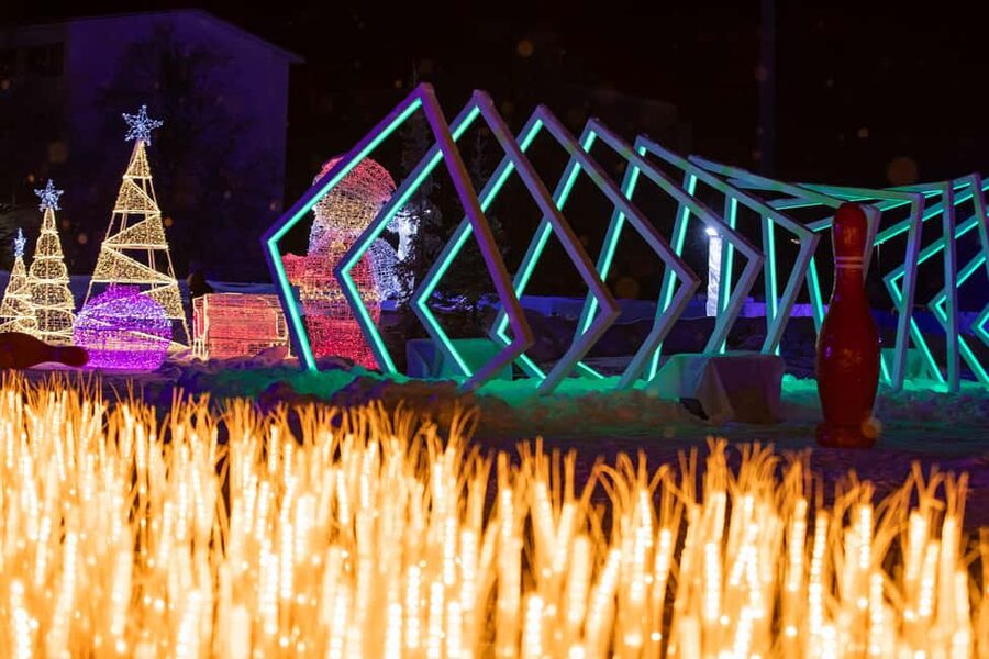 Rovaniemi: SnowGlow Winterpark Entry Ticket - The rides people actually talk about: snow banana boats, big snow slide, zorb balls