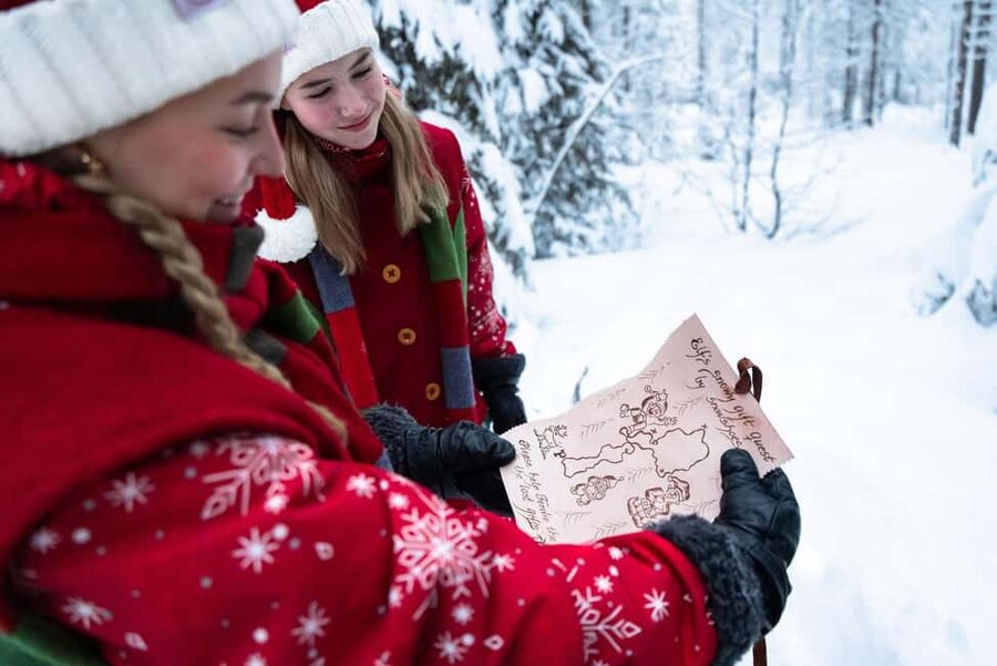 Rovaniemi: Snowshoe walk with Santa's cheerful Elf - Key things to know before you lace up