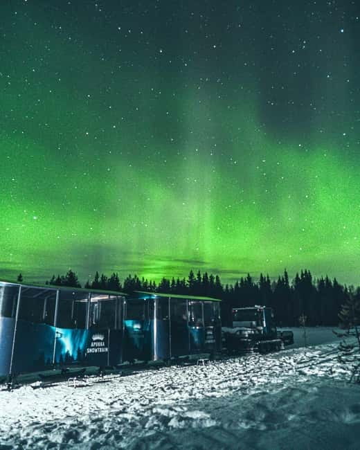 Rovaniemi: Snowtrain to Northern Lights Camp - Northern Lights Camp: Bonfire Snacks and Arctic Nature Stories