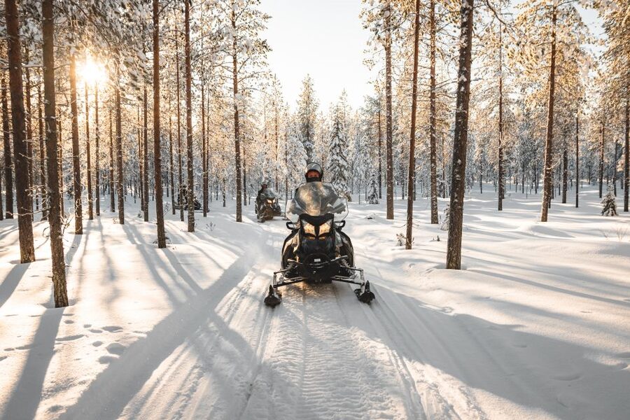 Rovaniemi: Sunrise Electric Snowmobile Tour with Snacks - Fire Camp in a Wooden Kota: Sausages, Heat, and Why It Changes the Whole Tour