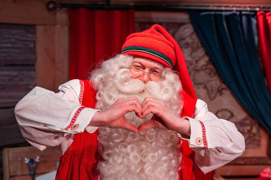 Rovaniemi: Tour to Santa Claus Village with Hotel pick up - Key Points To Know Before You Go