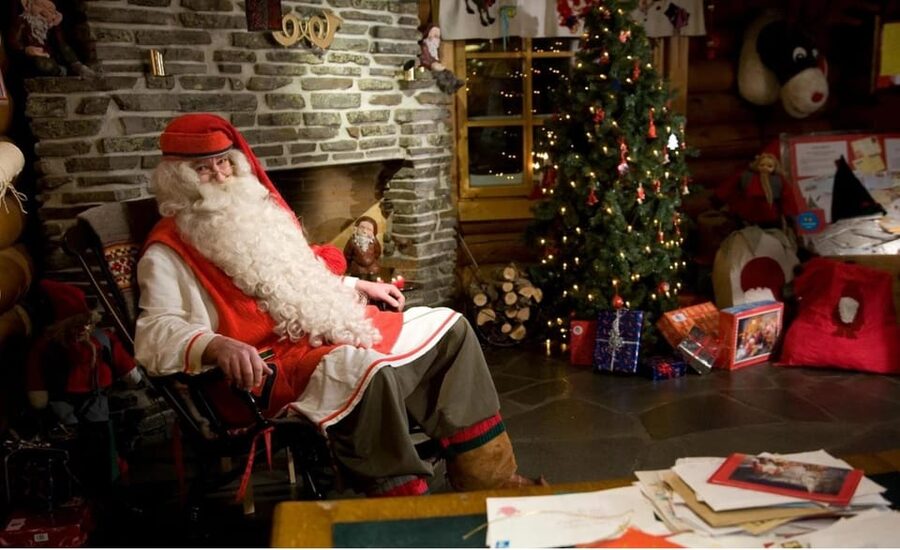 Rovaniemi: Tour to Santa Claus Village with Hotel pick up - Who This Tour Suits Best