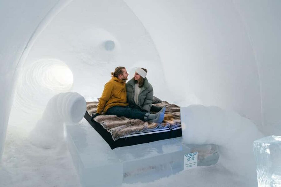 Rovaniemi: Visit Arctic Snow Hotel with Transfer - Getting There From Rovaniemi: Transfer Time and Pacing