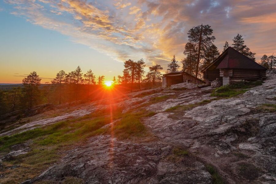 Rovaniemi: Wilderness Tour - Winter Fire Stop: Learn to Light a Fire Without Matches