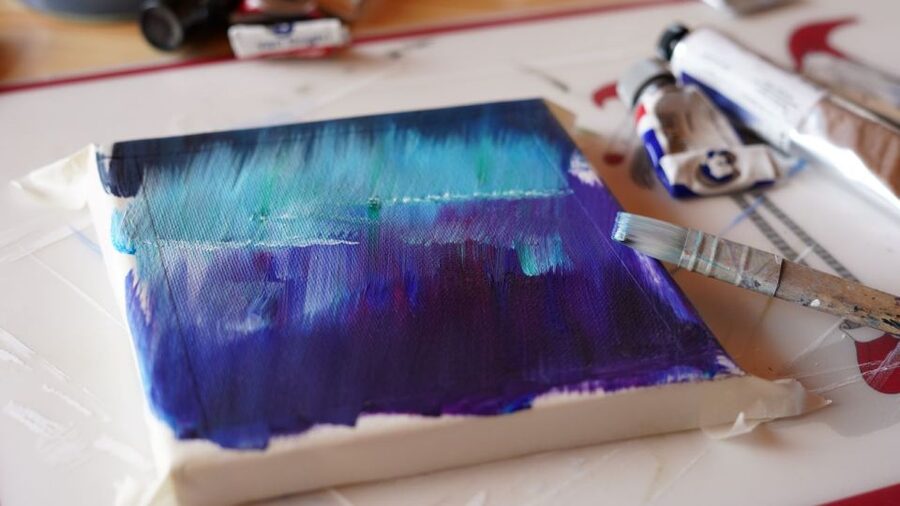 Rovaniemi: Workshop - Aurora painting - Tea, cookies, and Finnish sweets: the “slow down” part