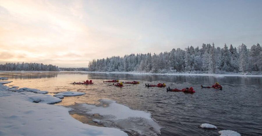 Ruka: River Floating - The 3-hour rhythm: safety briefing, guided floating, and hot drinks