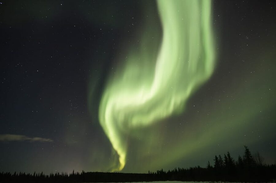 Saariselkä: Aurora Photo Tour by Car with Transfer & Drinks - Should you book this Aurora Photo Tour from Saariselkä?