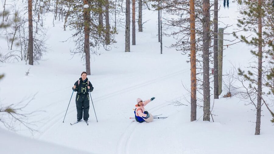 Saariselkä: Cross-Country Skiing for beginners - Safety briefing first, then the fun part