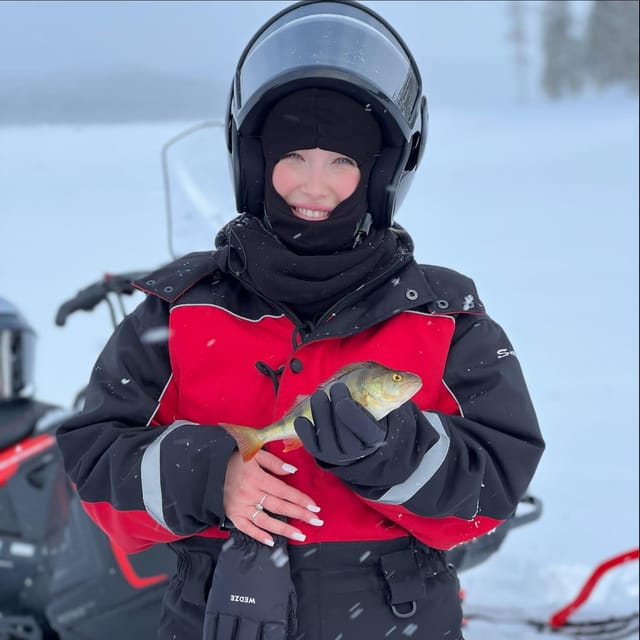 Saariselkä: Ice Fishing Tour to Lake Inari, reindeers& lunch - Key highlights at a glance