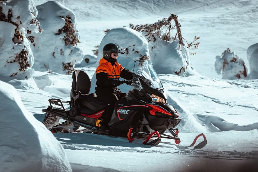 Saariselkä: Snowmobile Ride with Hot Drinks - Price and value: why $152 for 2 hours can make sense