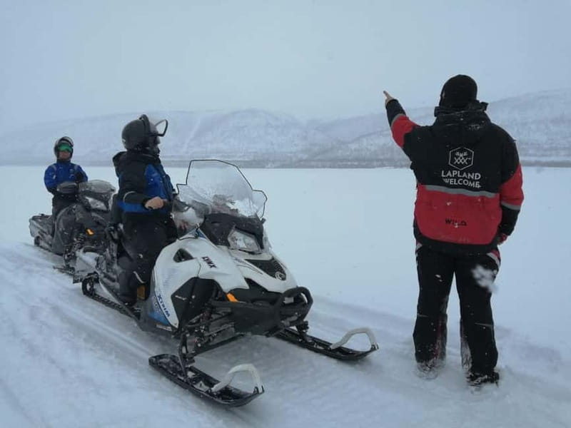 Saariselka: Snowmobile Safari on Tundra with BBQ - Getting picked up in Ivalo, Saariselka, or Kakslauttanen without wasting your morning