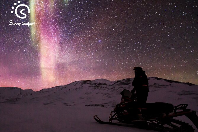 Searching Aurora with Snowmobile - Meeting Sunny Safari and getting armored for Arctic cold