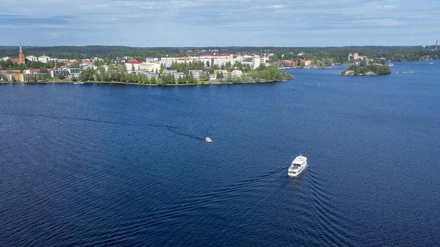 SIGHTSEEING CRUISE AROUND SAVONLINNA - Olavinlinna Castle from the water, not from the roadside