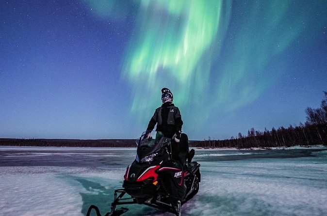 Snowmobile Night Tour Rovaniemi - Gear for minus temps: what you should wear under the helmet