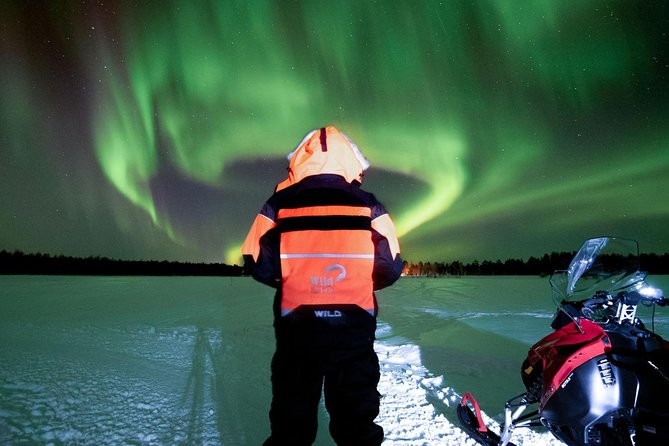 Snowmobile Safari to Search for the Northern Lights - Key things that make this aurora safari click
