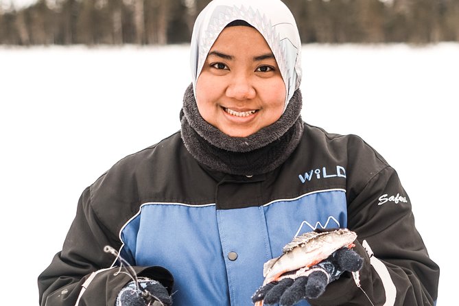 Snowshoeing and Ice Fishing Tour - Transport, timing, and the group size that keeps things calm