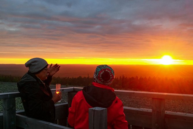 Sunset at the Arctic Circle - The Katkavaara spot: duck boards, stone fields, and a view that feels ancient