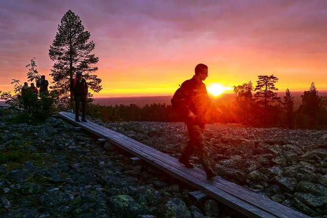 Sunset at the Arctic Circle - Timing that makes sense: a planned 5-hour evening rhythm