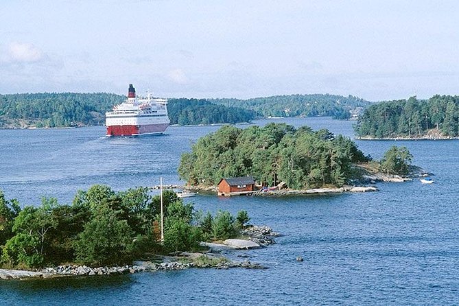 Tallinn Day Cruise from Helsinki - UNESCO Old Town Square, Town Hall, and the medieval street feel