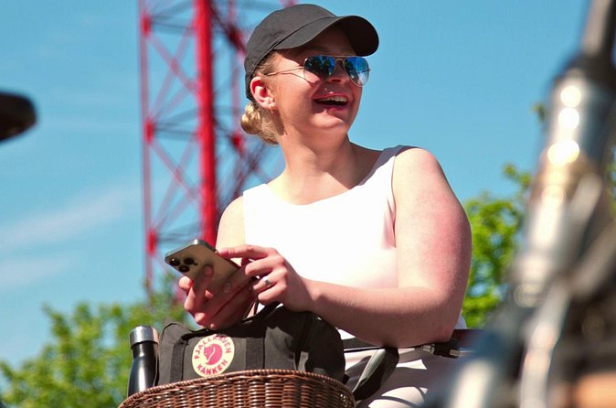 Tampere Scenic Bike Tour with Sauna and Local Flavors - Pyynikki Park and the Observation Tower for classic Tampere views