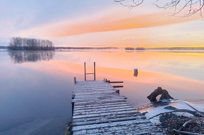 Traditional Finnish Sauna and Ice Swimming in Rovaniemi - Cold-water guidance: how the river plunge is paced