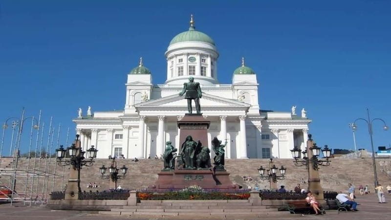 Ultimate Helsinki & Porvoo Tour– Private Car & Local Stories - The driving setup: private car, flexible pickup, and why it’s worth it