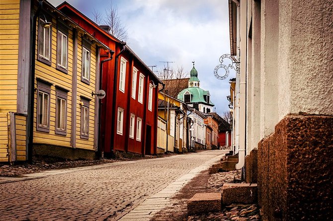 VIP Private Half-Day Trip to Medieval Porvoo from Helsinki - Red Riverside Warehouses: Why the Color Matters
