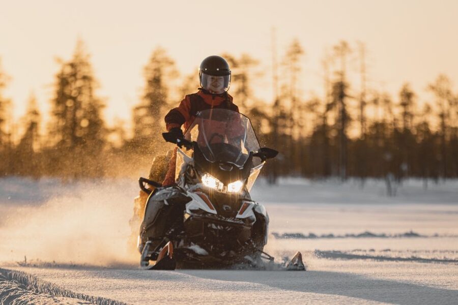 Ylläs: Wilderness Snowmobile Tour - Your guide: English-led, and human when language gets tricky